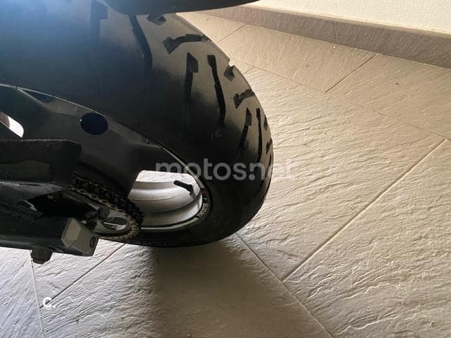 Suzuki V-Strom 650 ABS – Vista 12