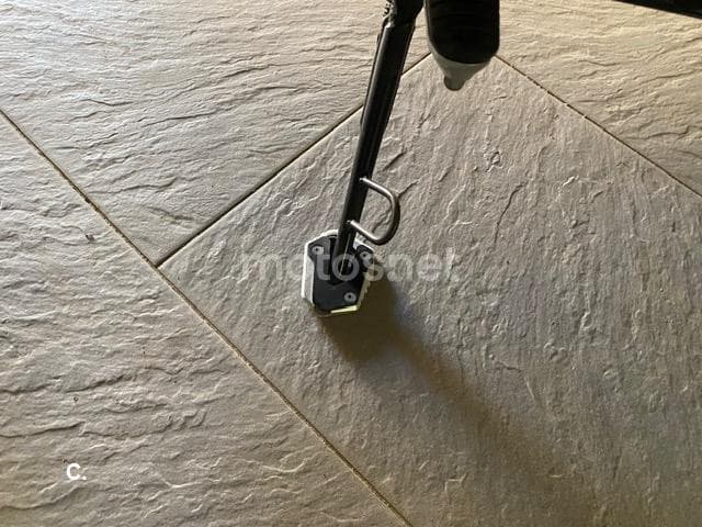 Suzuki V-Strom 650 ABS – Vista 6