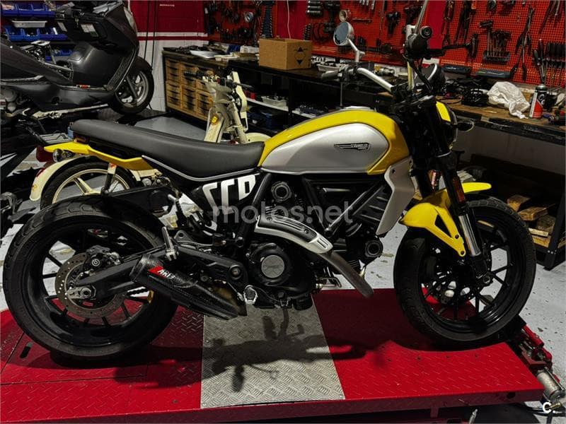 Ducati Scrambler – Vista 3