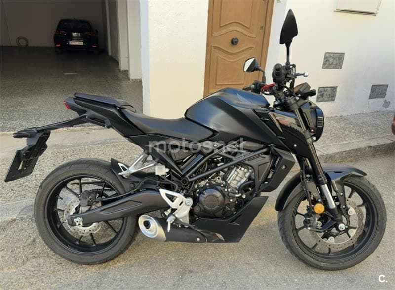 Honda CB 125 R – Vista 1