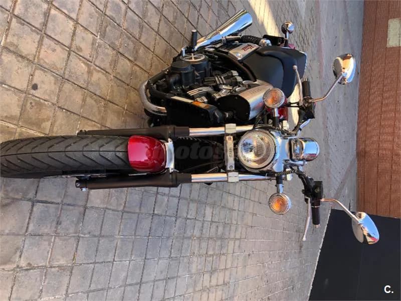 Yamaha V-Max 1200 – Vista 8
