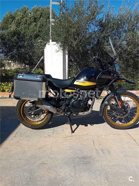 Royal Enfield Himalayan 410 – Vista 1