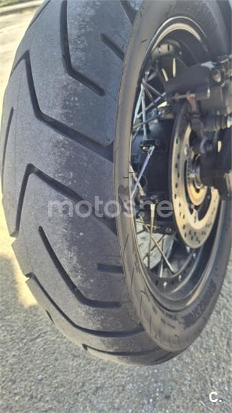 Suzuki V-Strom 1050 9900 € 2021 León - 12