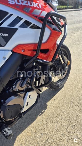 Suzuki V-Strom 1050 9900 € 2021 León - 9