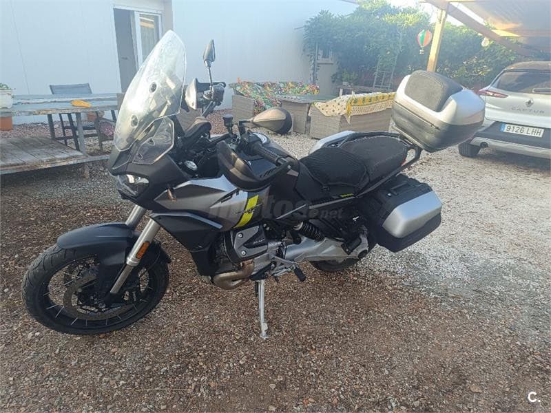 Moto Guzzi Stelvio – Vista 4