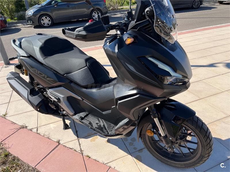 Honda ADV 350 – Vista 6