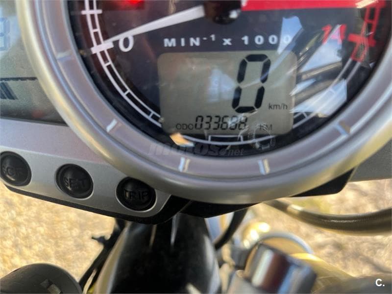 Triumph Street Triple R – Vista 10