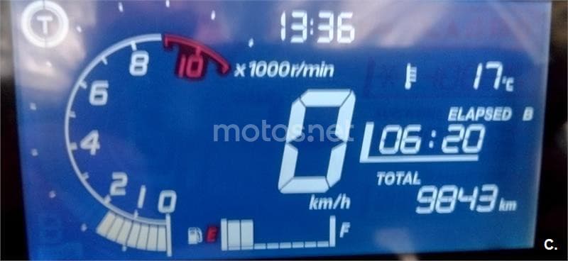 Honda ADV 350 – Vista 4