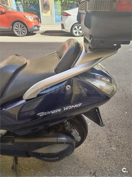 Honda Silver Wing 600 ABS 1800 € 2004 Madrid - 7