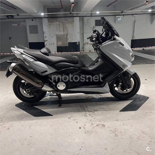 Yamaha TMAX 530 – Vista 5
