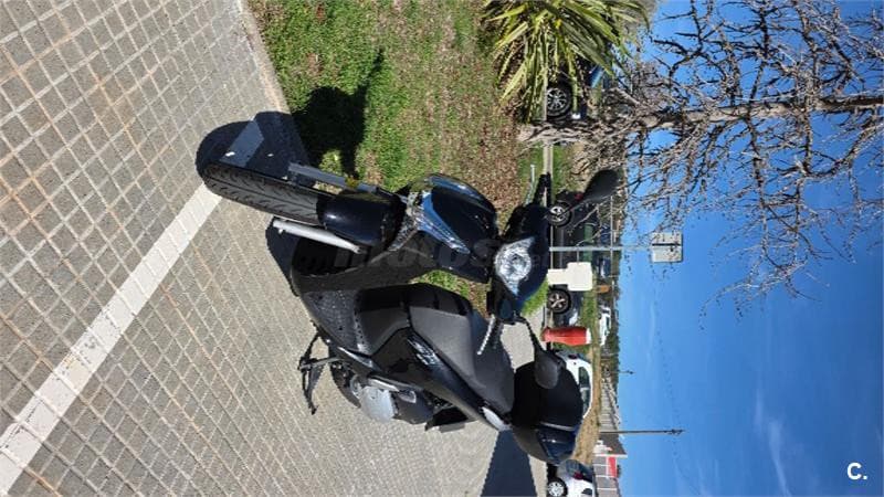 Honda SCOOPY SH125i ABS – Vista 2