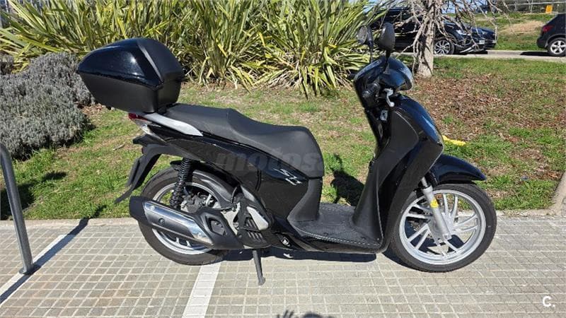Honda SCOOPY SH125i ABS – Vista 3