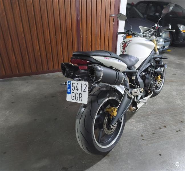 Triumph Street Triple – Vista 6