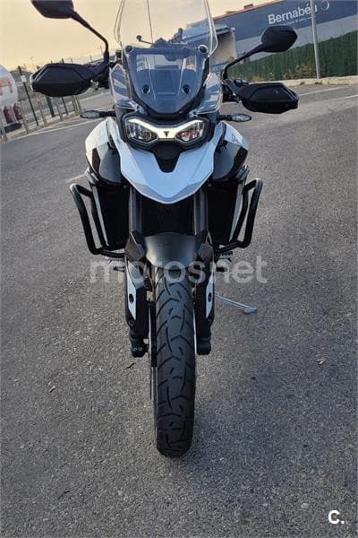 Triumph Tiger 900 – Vista 3