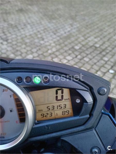 Kawasaki Z 750 – Vista 3