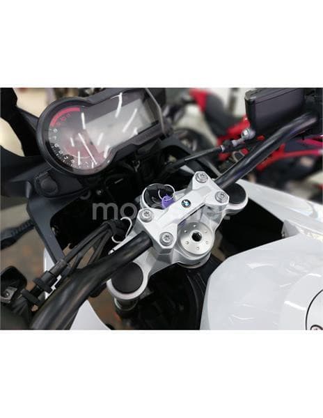 BMW F 750 – Vista 10