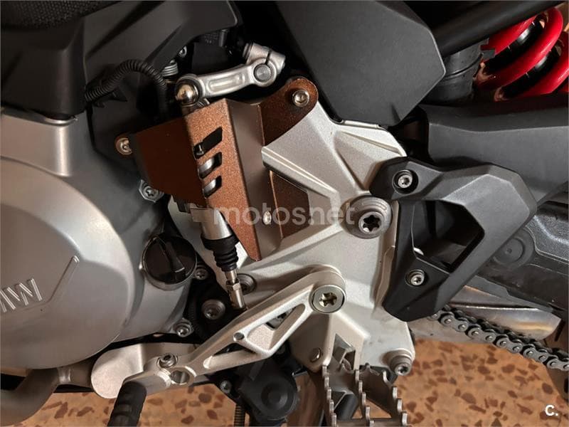 BMW F 850 – Vista 15