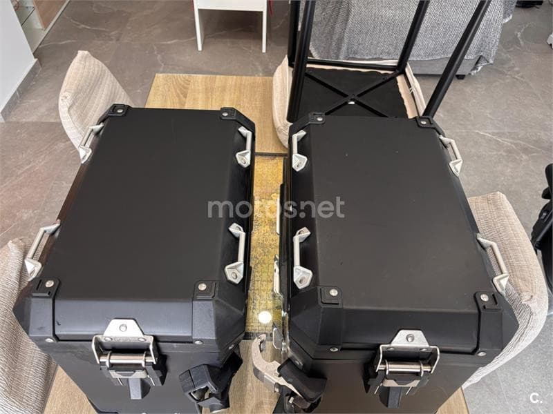 BMW F 850 – Vista 16