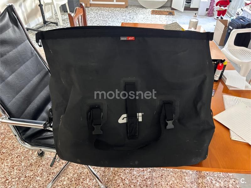 BMW F 850 – Vista 18