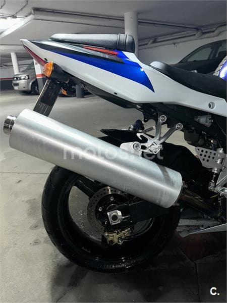 Suzuki GSX R1000 – Vista 7