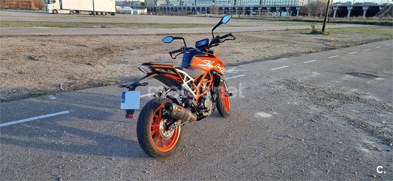 KTM 390 – Vista 7
