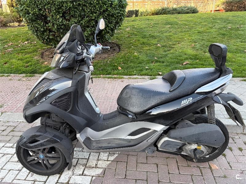 Piaggio MP3 300 Yourban LT Sport – Vista 11
