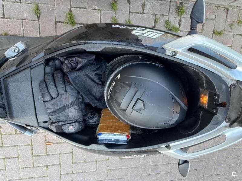 Piaggio MP3 300 Yourban LT Sport – Vista 8