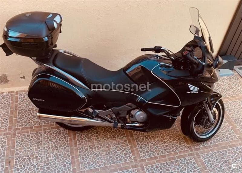 Honda NT 700 V Deauville 3250 € 2012 Madrid - 2