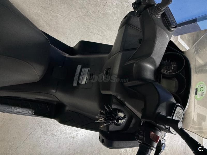 Kymco Super Dink 300I ABS 2000 € 2014 Madrid - 3