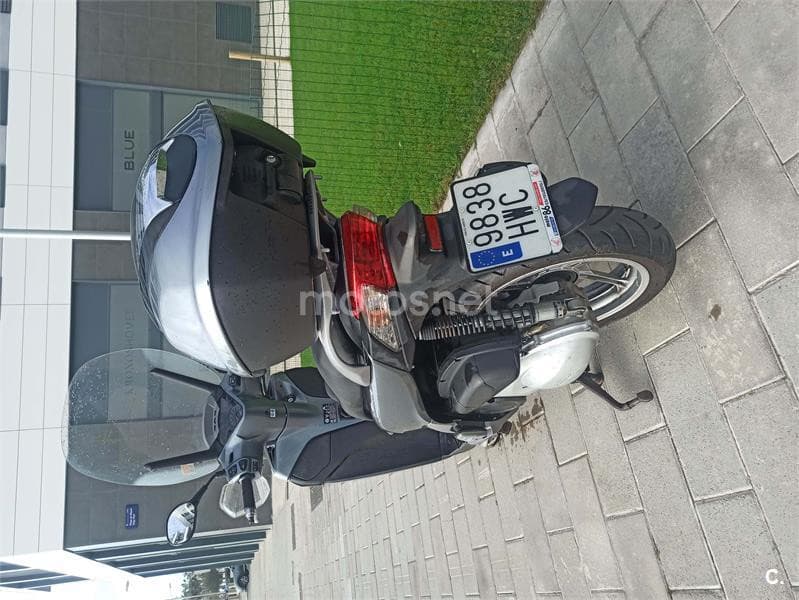 Honda Scoopy SH300i ABS Top Box – Vista 5
