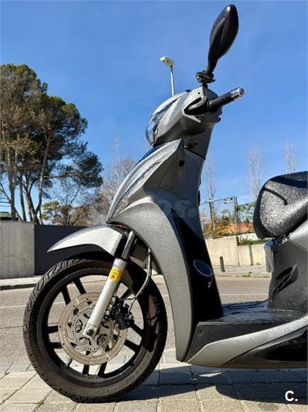 Kymco People S 125 2200 € 2020 Madrid - 7