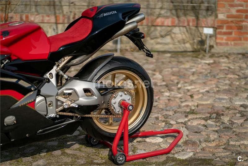 MV Agusta F4 1000 1 1 – Vista 3