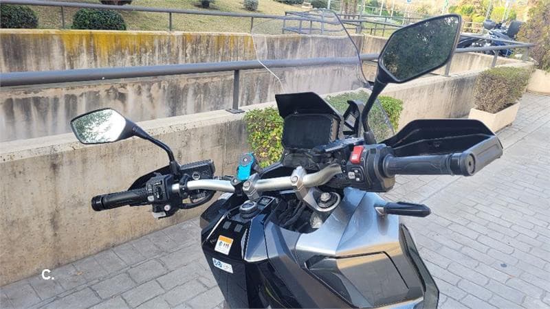 Honda X-ADV – Vista 6