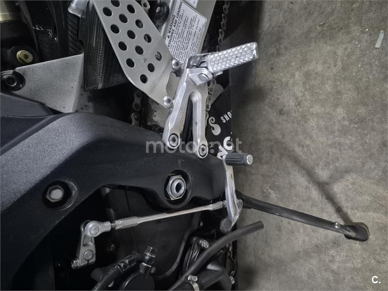 Honda CBR 1000RR 5500 € 2007 Madrid - 19