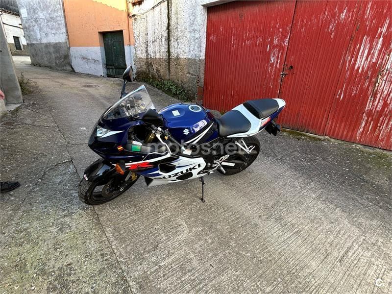 Suzuki GSX R750 – Vista 1