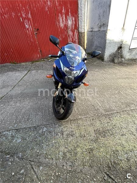 Suzuki GSX R750 – Vista 2
