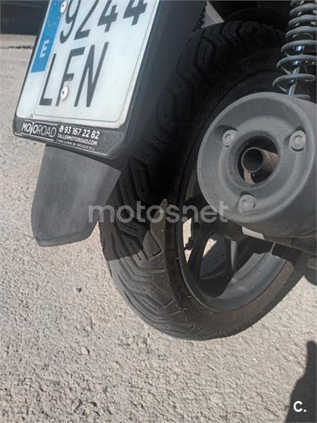 Honda CB 125 R 2250 € 2020 Barcelona - 3