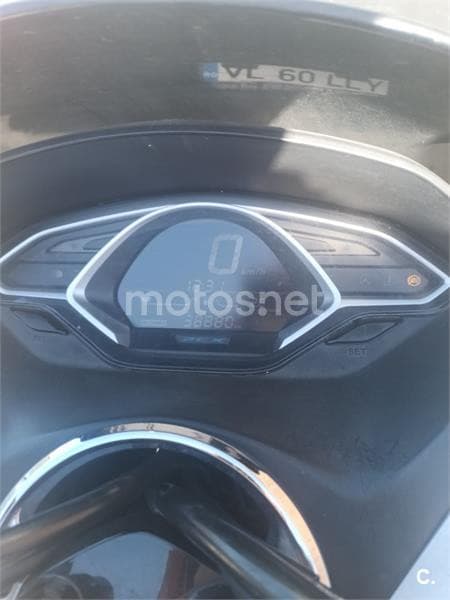 Honda CB 125 R 2250 € 2020 Barcelona - 4