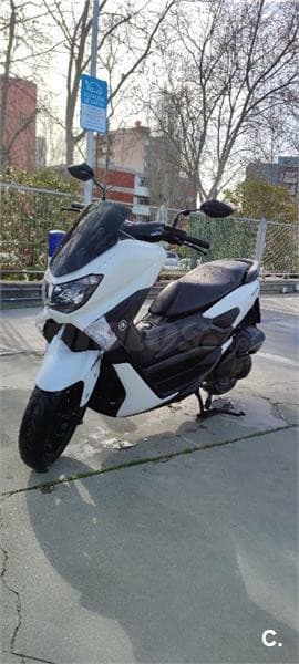 Yamaha NMAX – Vista 2