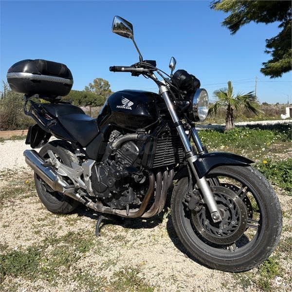 Honda CBF 600N – Vista 1