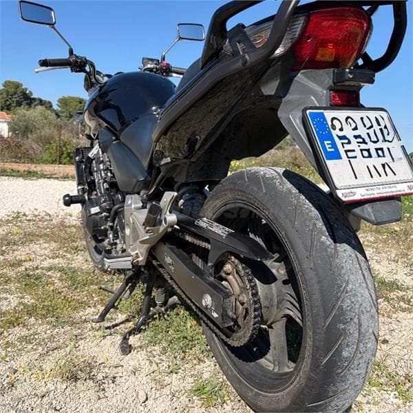 Honda CBF 600N – Vista 3