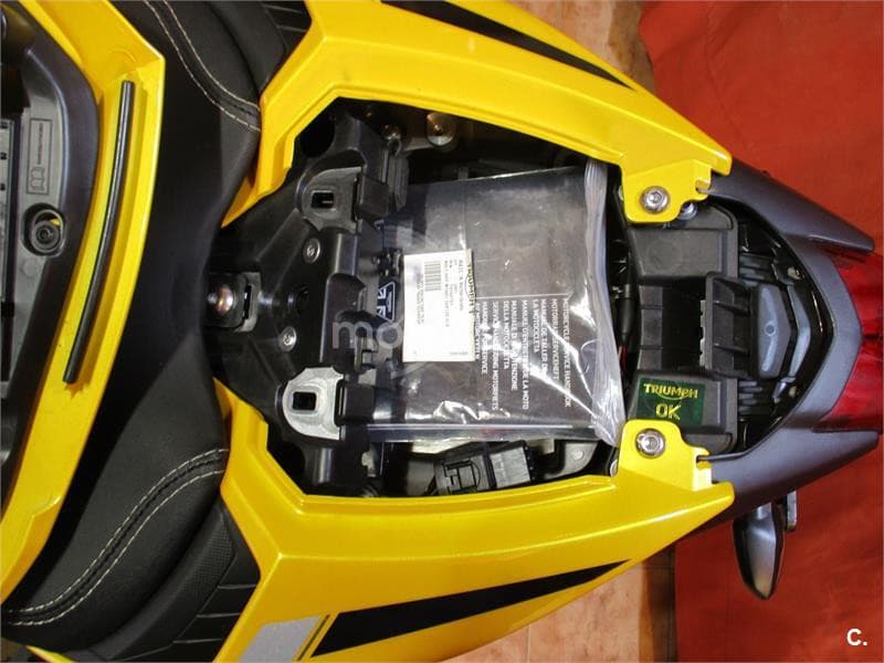 Triumph Street Triple 765 – Vista 12