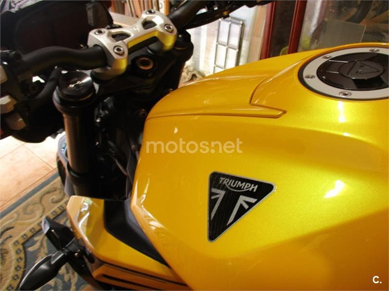 Triumph Street Triple 765 – Vista 14