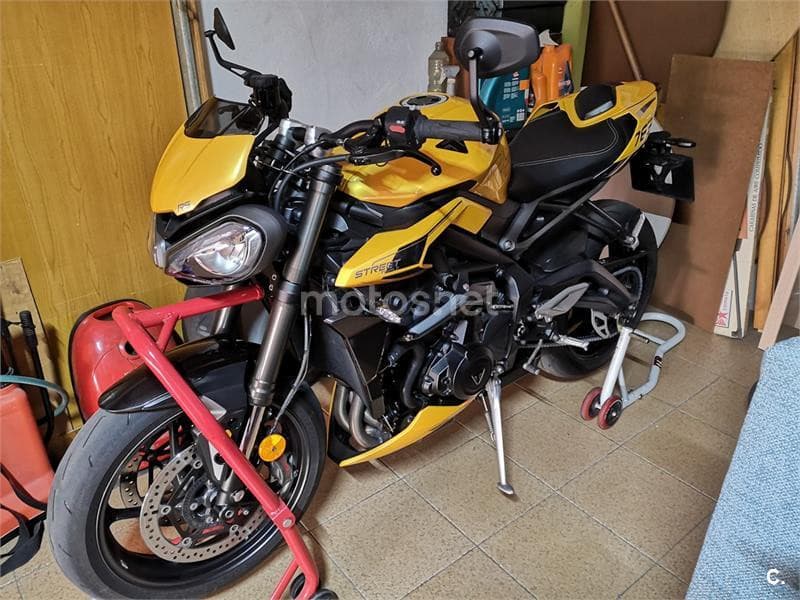 Triumph Street Triple 765 – Vista 4