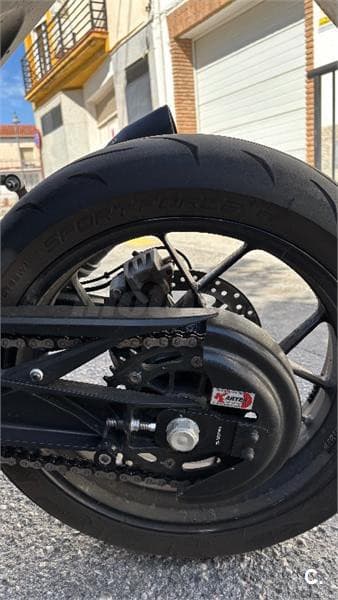 KTM 690 Duke – Vista 6