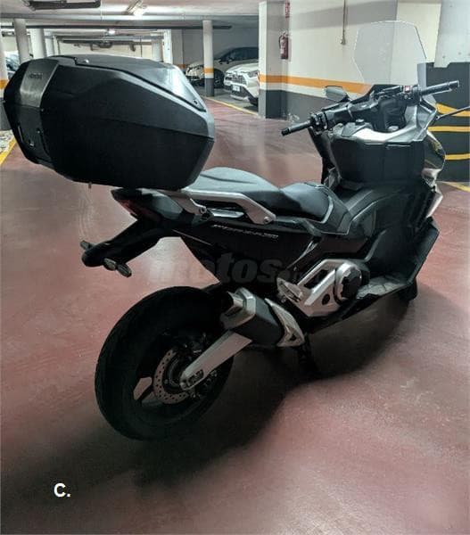 Honda Forza 750 – Vista 1