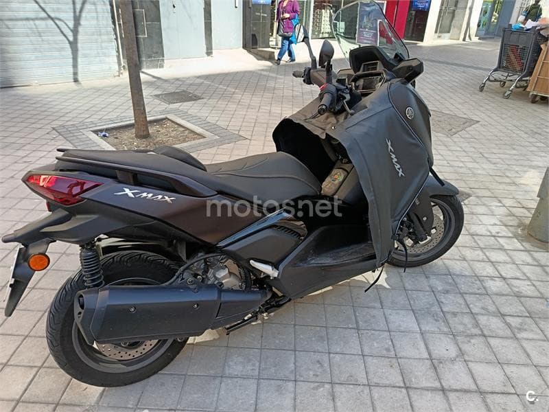 Yamaha XMAX 300 – Vista 2