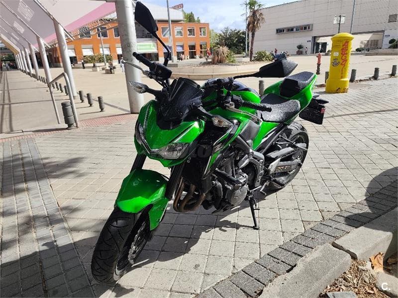 Kawasaki Z 900 – Vista 4