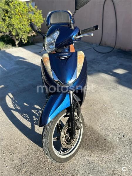 Honda Scoopy SH300i TopBox 1800 € 2008 Alicante - 2