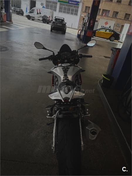 Aprilia Tuono V4 1100 Factory 13.000 € 2019 Barcelona - 2